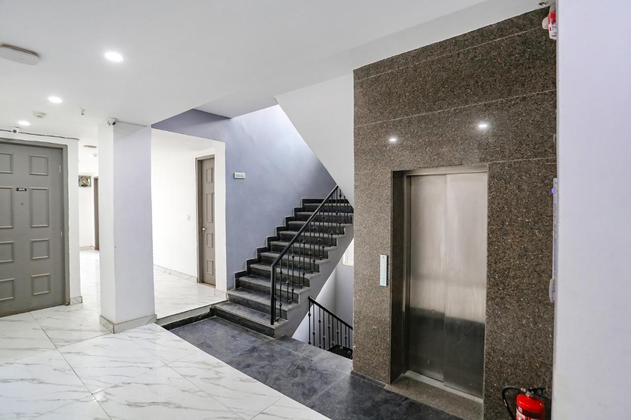 Fabhotel Vat - Meera Bagh Delhi  Extérieur photo